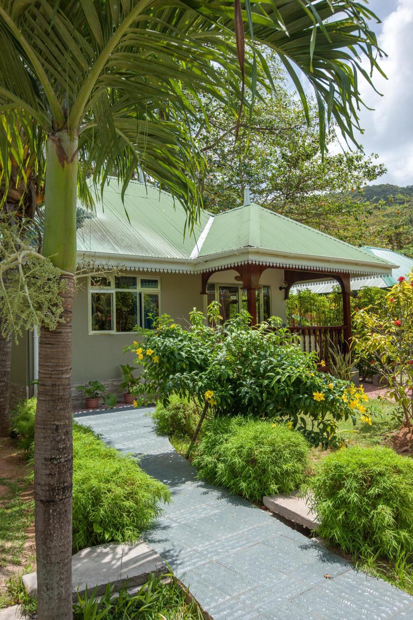 Casa De Leela Self Catering Guest House La Digue Luaran gambar