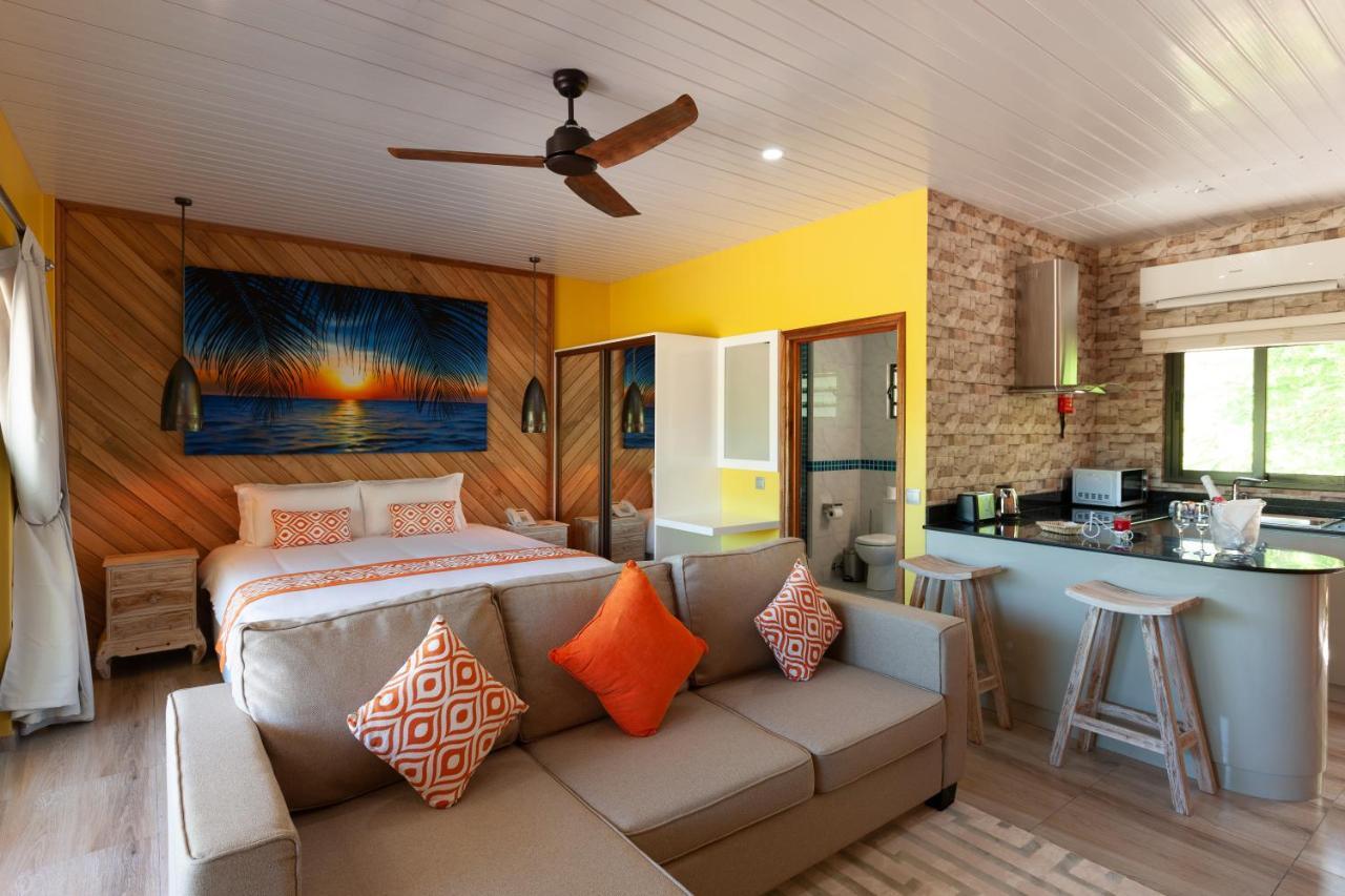 Casa De Leela Self Catering Guest House La Digue Luaran gambar